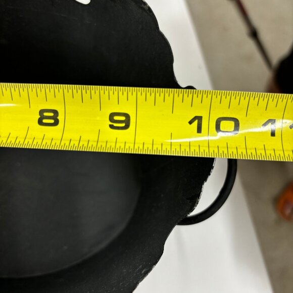 Vintage Oval Planter Bucket Handles Scalloped Edge Metal Folk Art Hand Painted - Picture 7 of 10